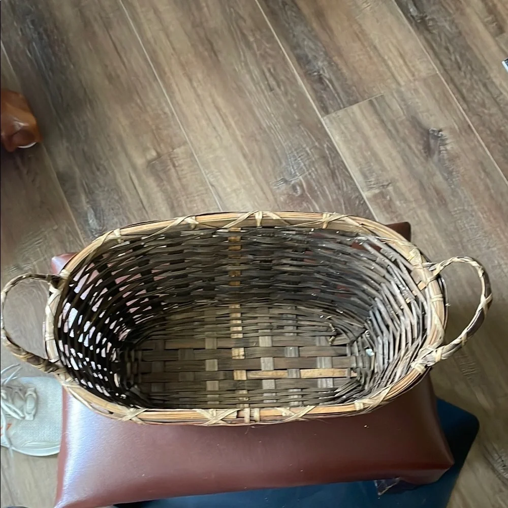 VTG Woven Brown Basket